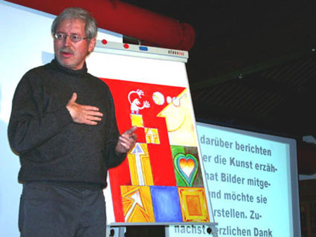 Albert Fischer beginnt seinen Vortrag