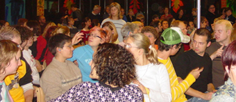 Viele Jugendliche im Publikum
