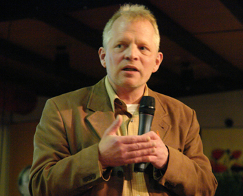 Klaus-Peter Hackbarth